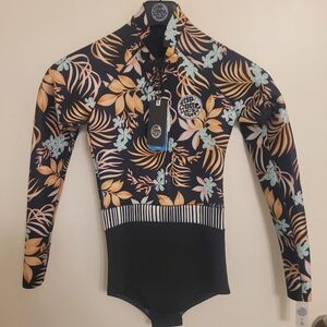 NWT Rip Curl Floral Long Sleeve Wetsuit Swim Suit